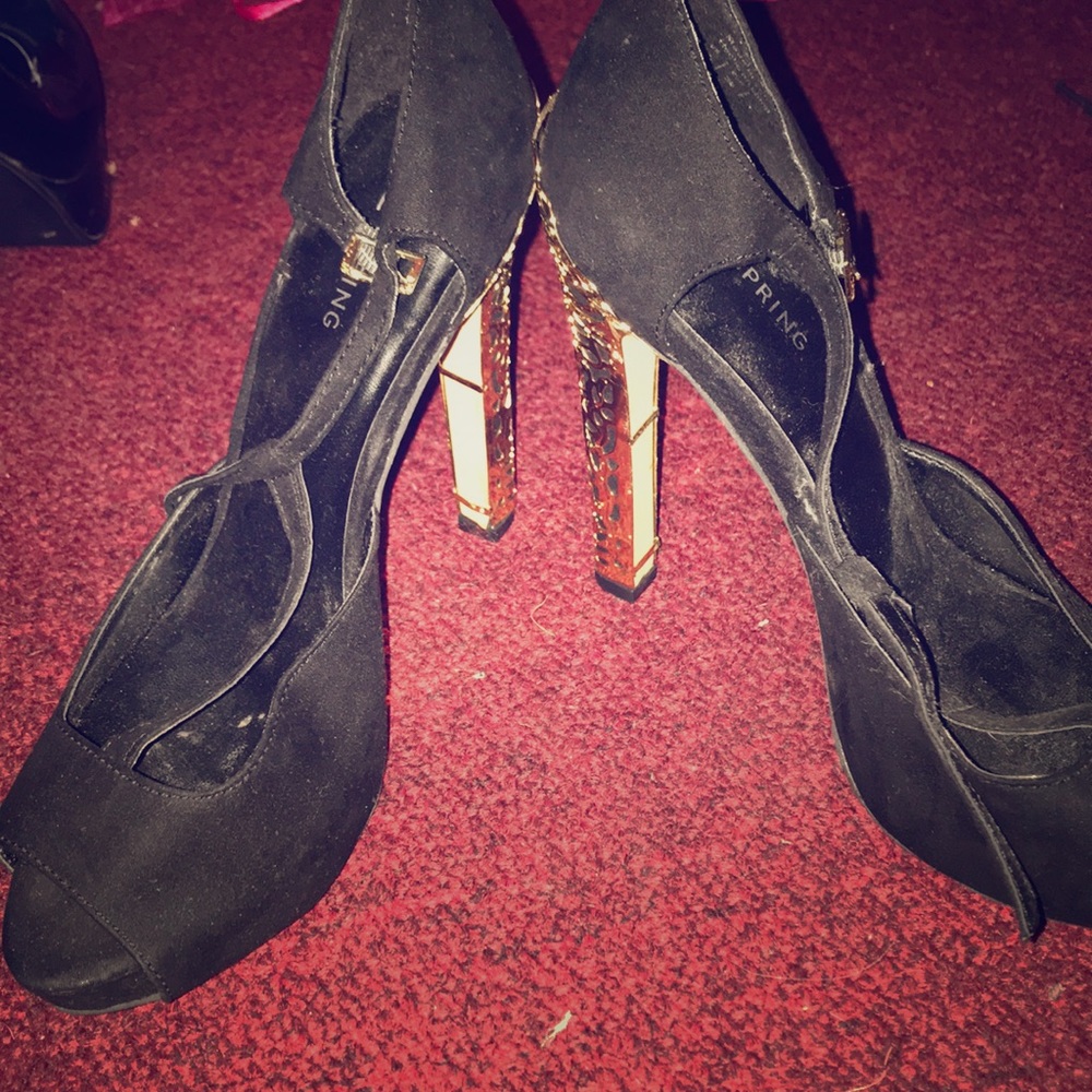 Shoes